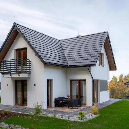 Vakantiehuis Comfortable Villa, Sauna, Jacuzzi *