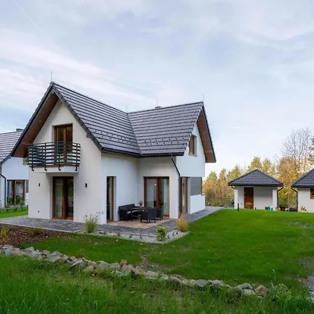 Comfortable Villa, Sauna, Jacuzzi Marcyporeba